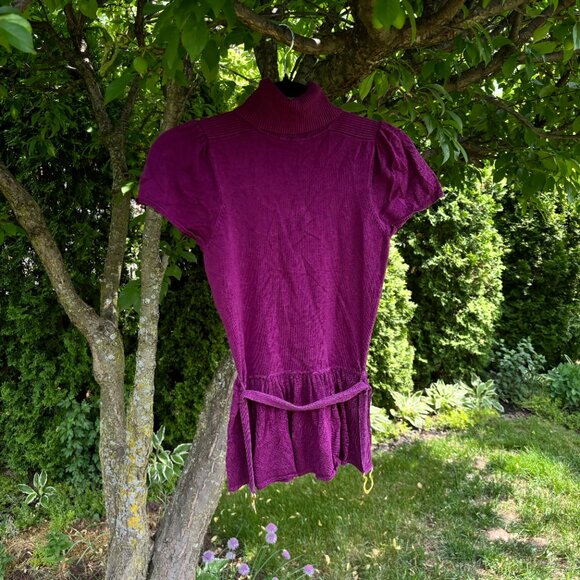 Magenta Knit Peplum Top with Gold Buckle Detail | Feminine & Chic - Picture 6 of 7